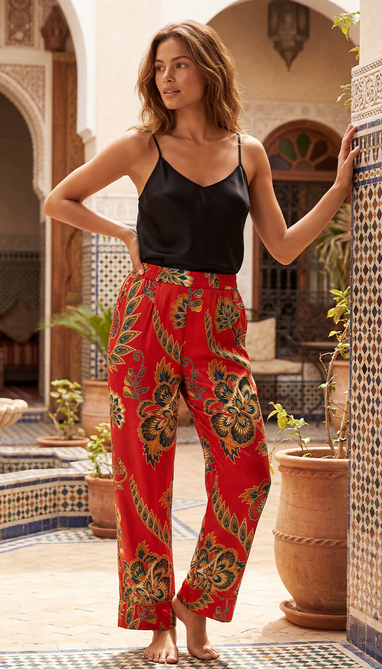 FARM Rio Women's Printed Crepe De Chine Tapered Pants
