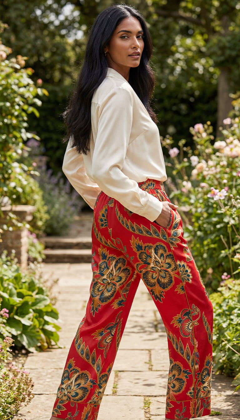 FARM Rio Women's Printed Crepe De Chine Tapered Pants